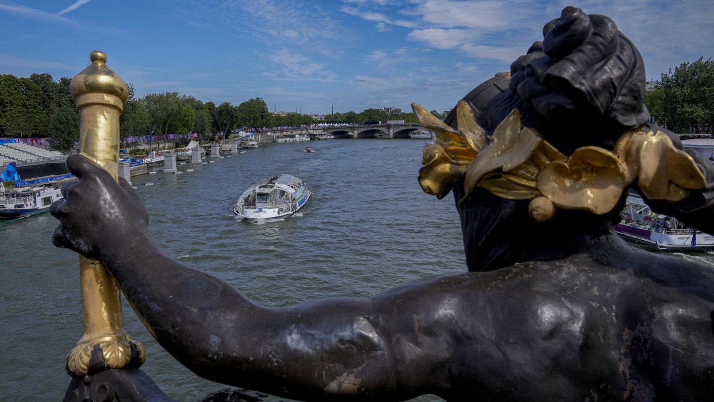 Triathlon cancels Olympic swim training for the second day over poor water quality in the Seine