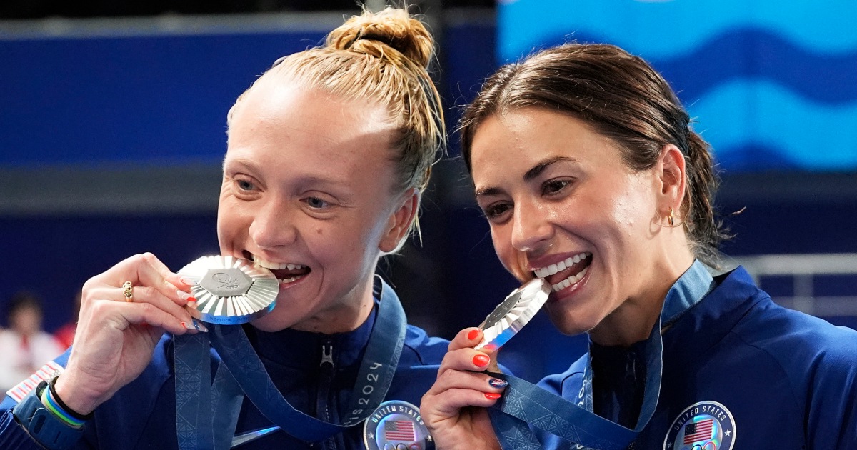 U.S. wins first gold on Day 1 of the Summer Games in swimming relay