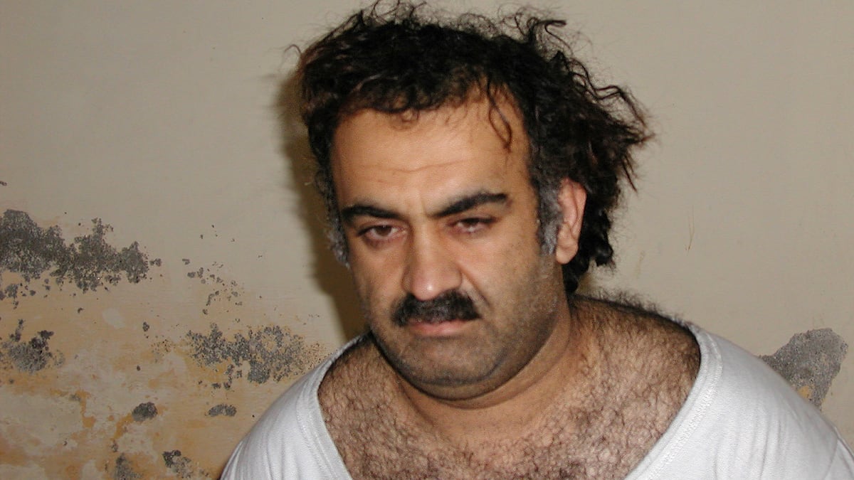 Khalid Sheikh Mohammed, accused as the main plotter of 9/11, agrees to plead guilty