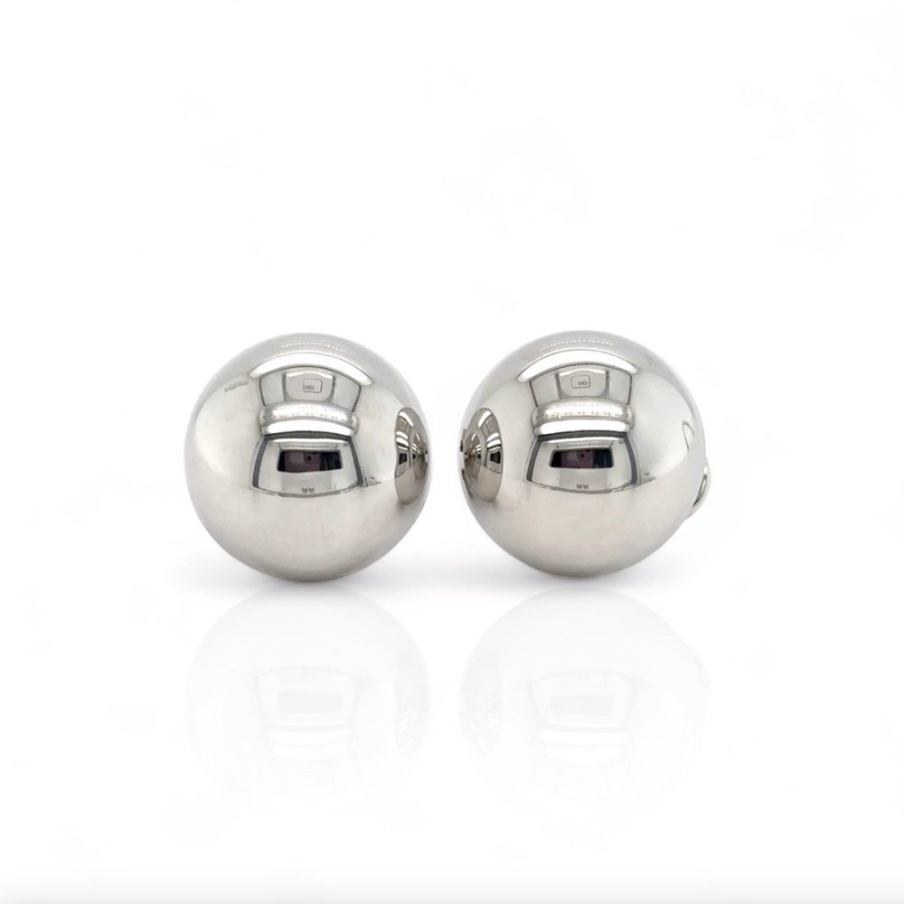 ritani-puff-earrings-button