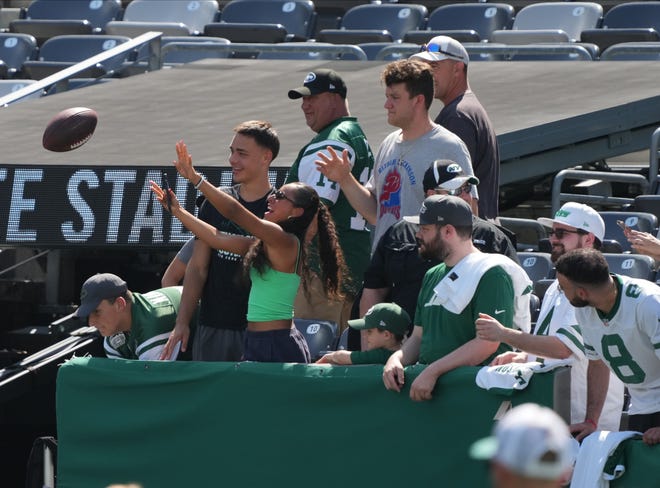 East Rutherford, NJ -- August 10, 2024 -- Jets fans during pre game warm ups as the Washington Commanders came to MetLife Stadium to play the New York Jets in the first press season game of the 2024 season.