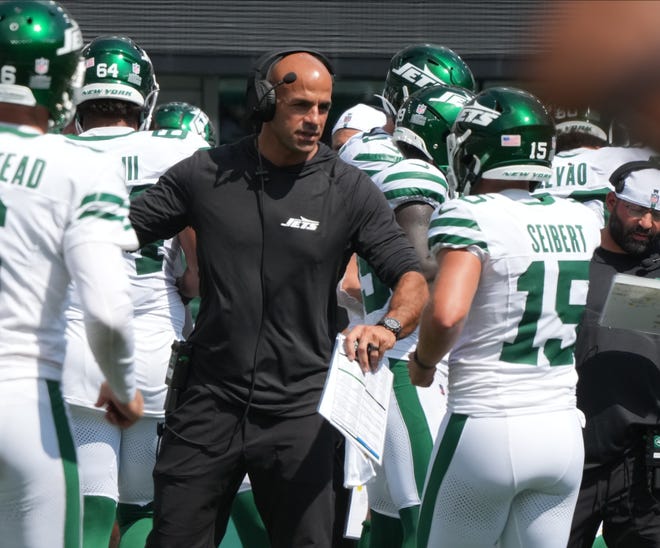 East Rutherford, NJ -- August 10, 2024 -- Head coach Robert Salih and Austin Seibert after Seibert the winning field goal late in the second half as the Washington Commanders came to MetLife Stadium to play the New York Jets in the first press season game of the 2024 season. The Jets topped the Commanders 20-17.