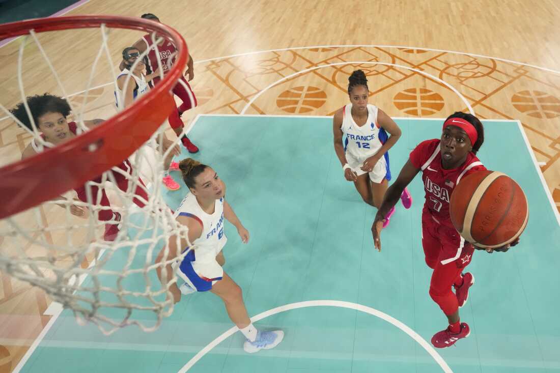 Kahleah Copper #7 of Team United States goes up for a basket during the women's gold medal game between France and the U.S. on Sunday.