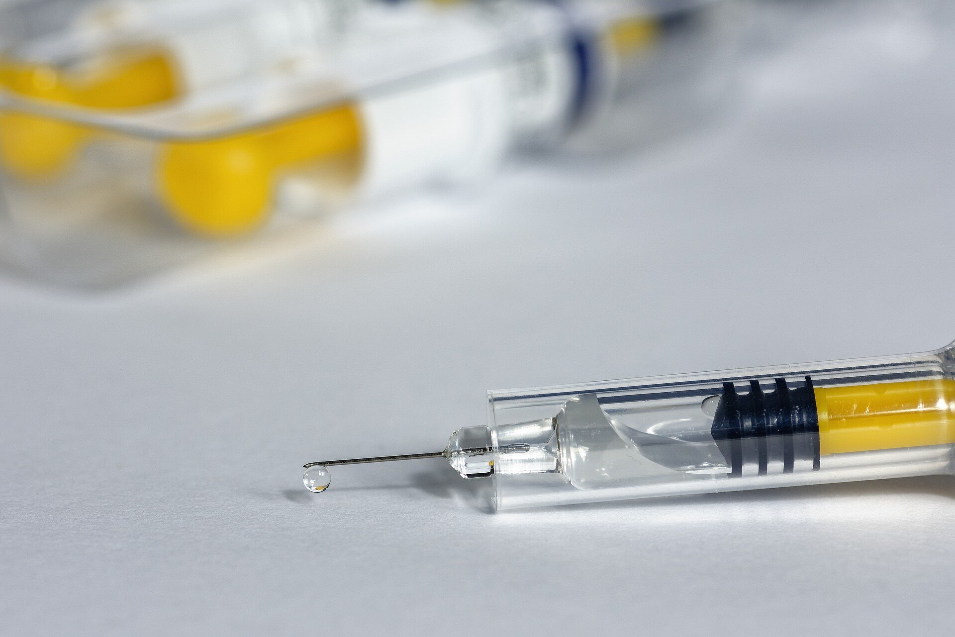 Multiple sclerosis study finds COVID-19 vaccine not tied to relapse