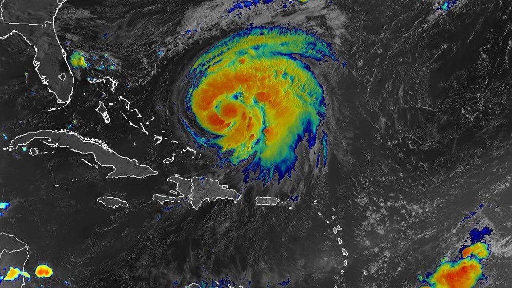 Hurricane Ernesto path moves toward Bermuda: Weather impacts expected