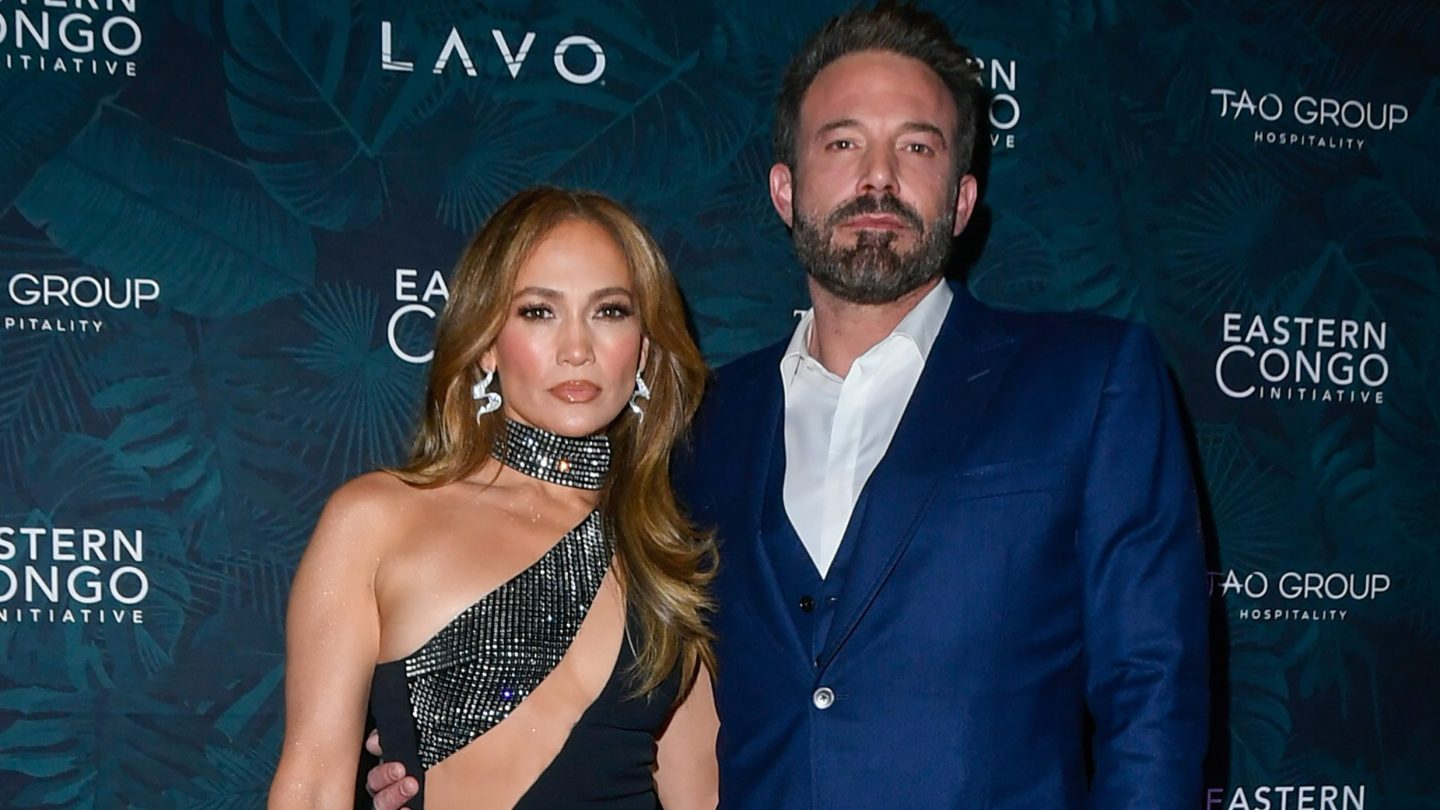 Jennifer Lopez Files to Divorce Ben Affleck