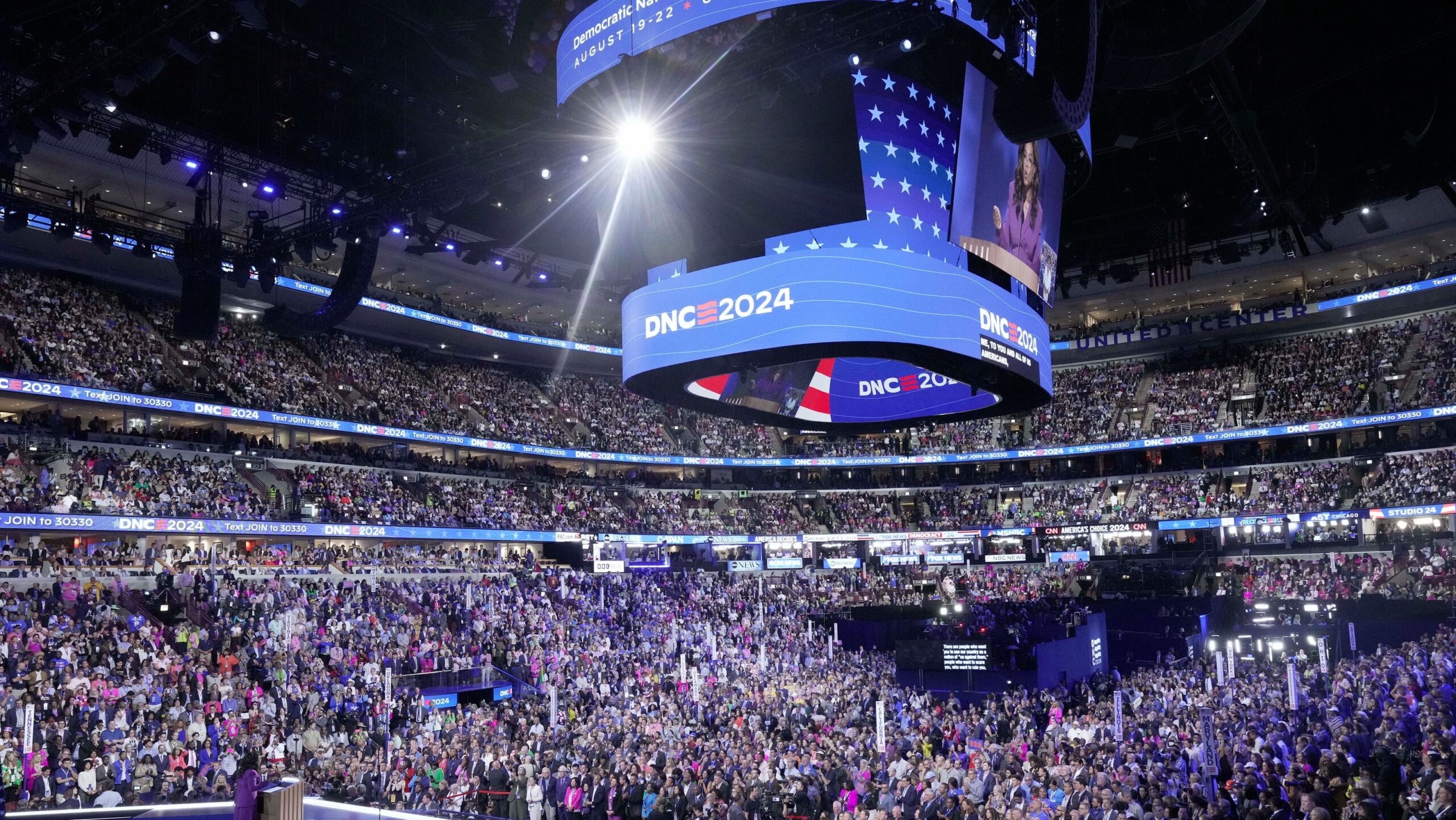 Who sang with Pink at the DNC? Here's who performed this week