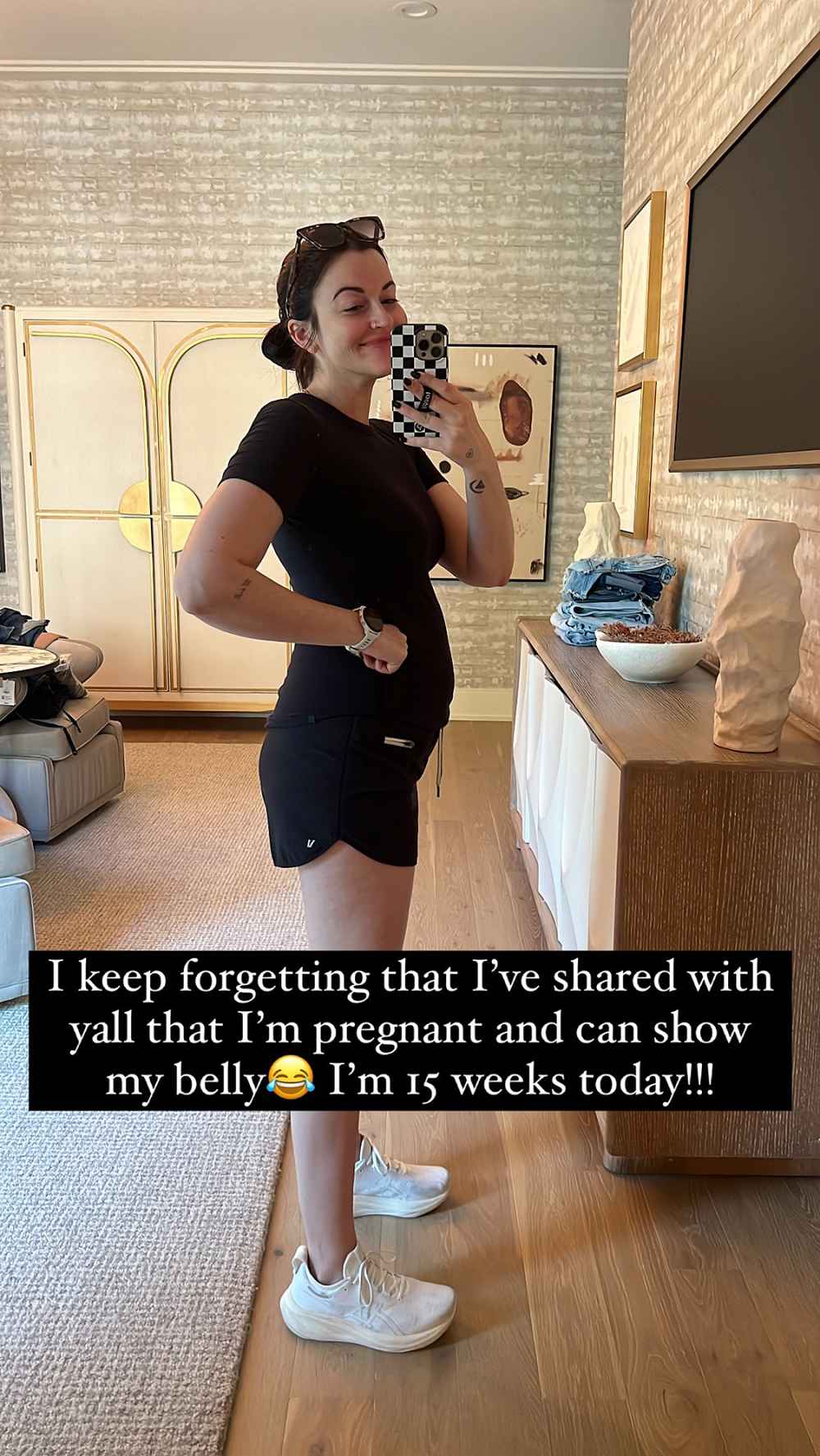 Tia Booth Explains How Husband Taylor Mock Clipping His Toenails Ruined Pregnancy Announcement Plans