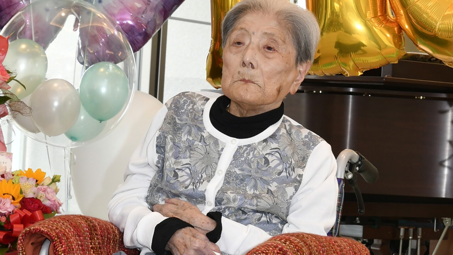 A Japanese woman who loves bananas is now the world's oldest person