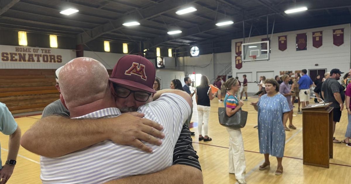 Alabama high school football player who died after suffering game injury is remembered | National Sports