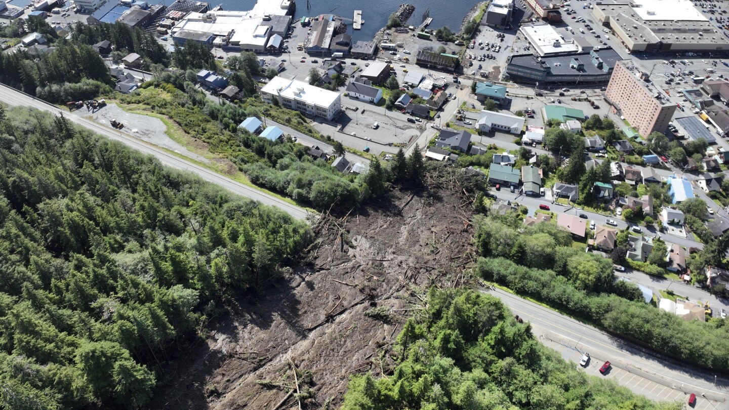 Alaska landslide kills 1 person and injures 3 in Ketchikan