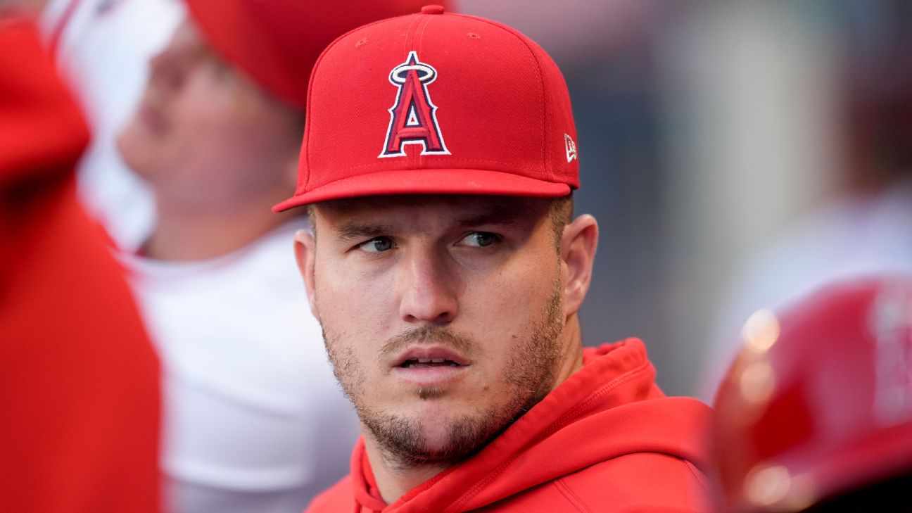 Angels' Mike Trout out for season with another meniscus tear