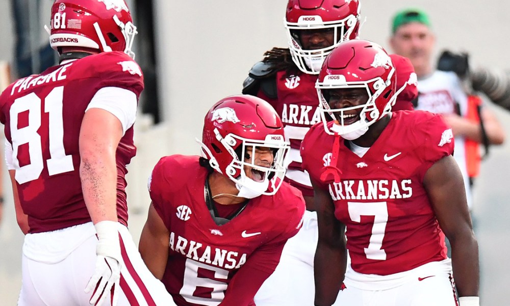 Arkansas football dominates HBCU, has fun with cheerleader