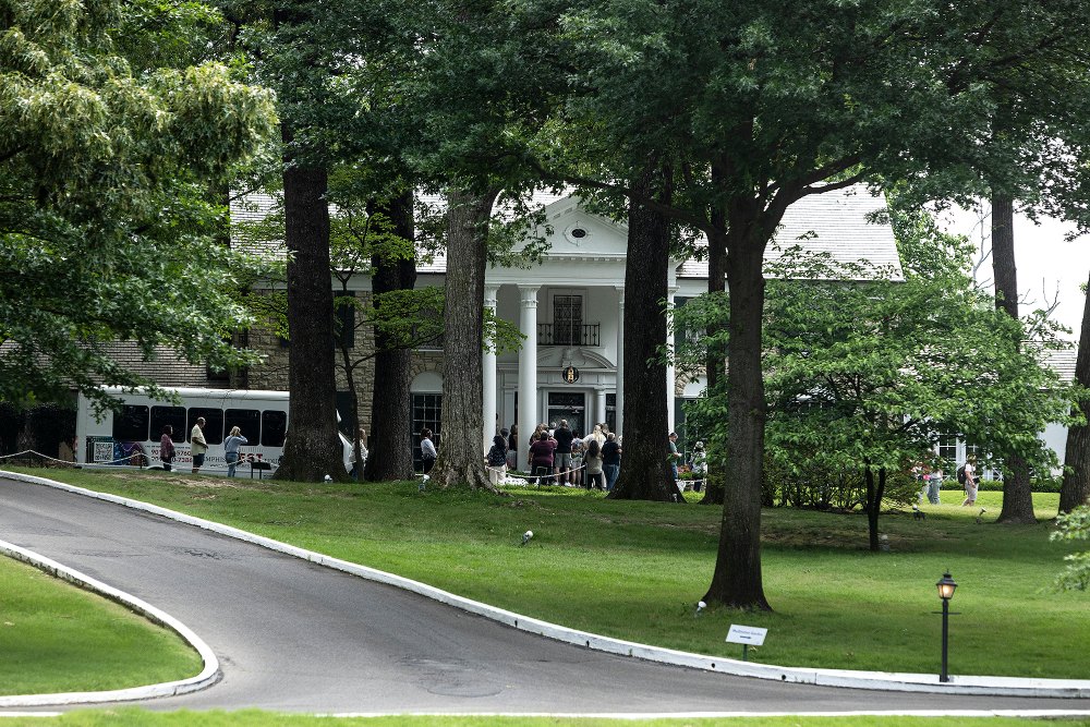 Woman Arrested in Attempt to Auction Off Graceland, Defraud Elvis' Family of $2.85M