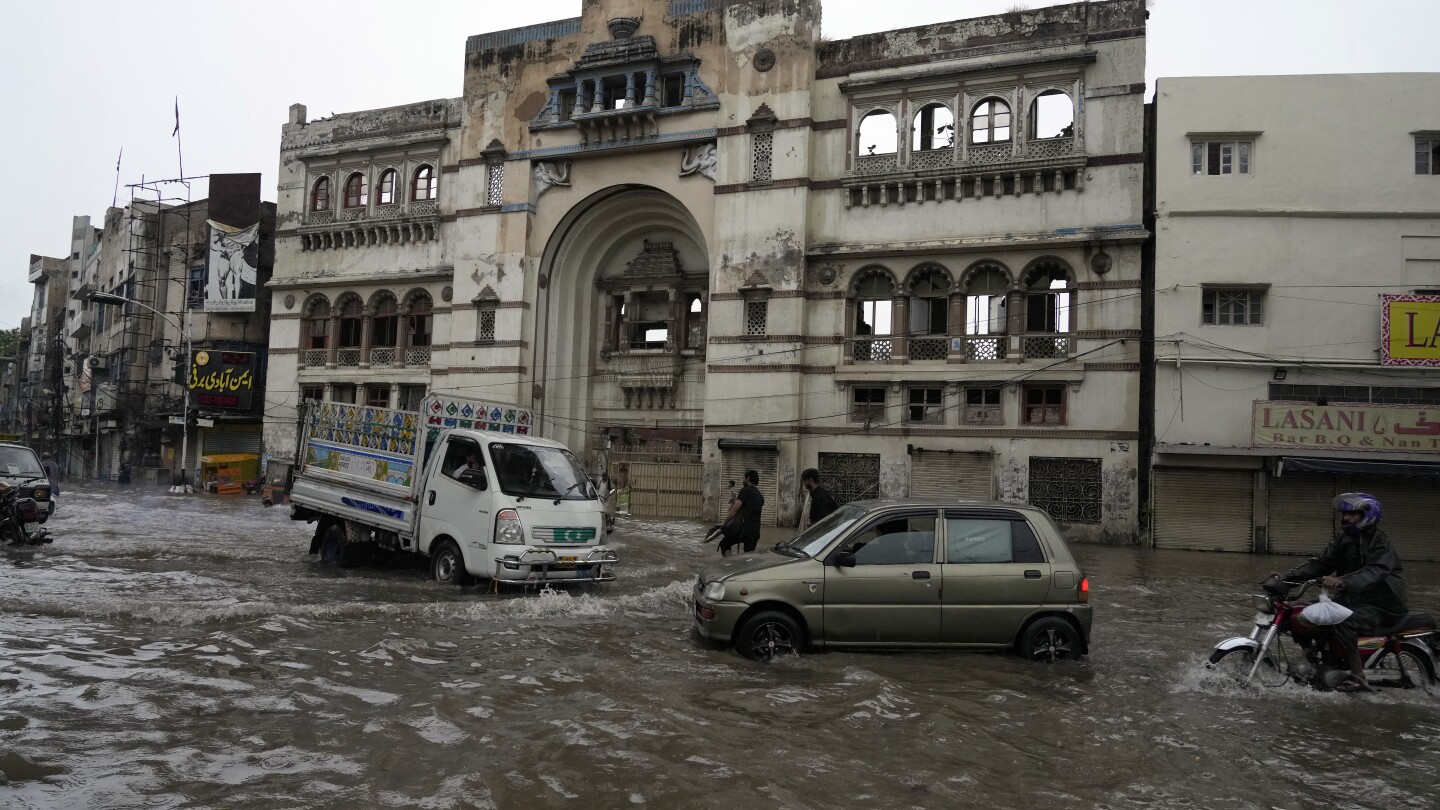 Death toll from 6 weeks of monsoon rains jumps to 154 in Pakistan