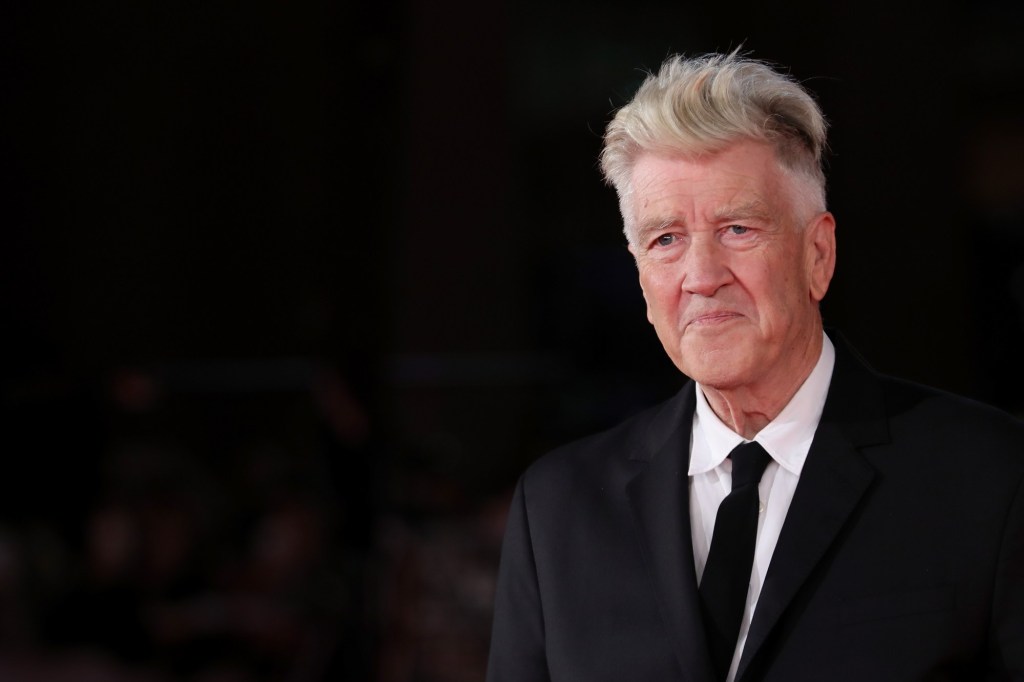 Director David Lynch says he can’t leave LA home over fear he’ll catch COVID-19 – Daily News