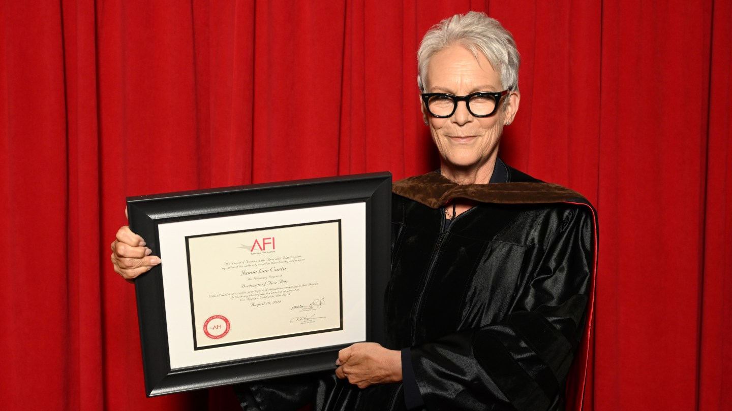 Jamie Lee Curtis Receives Honorary AFI Doctorate