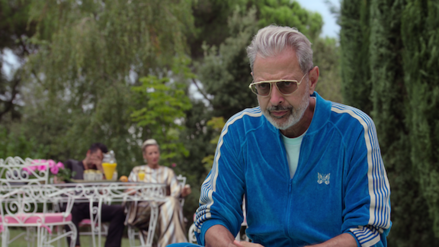 Jeff Goldblum Plays Vengeful, Yet Stylish Zeus in Kaos Trailer