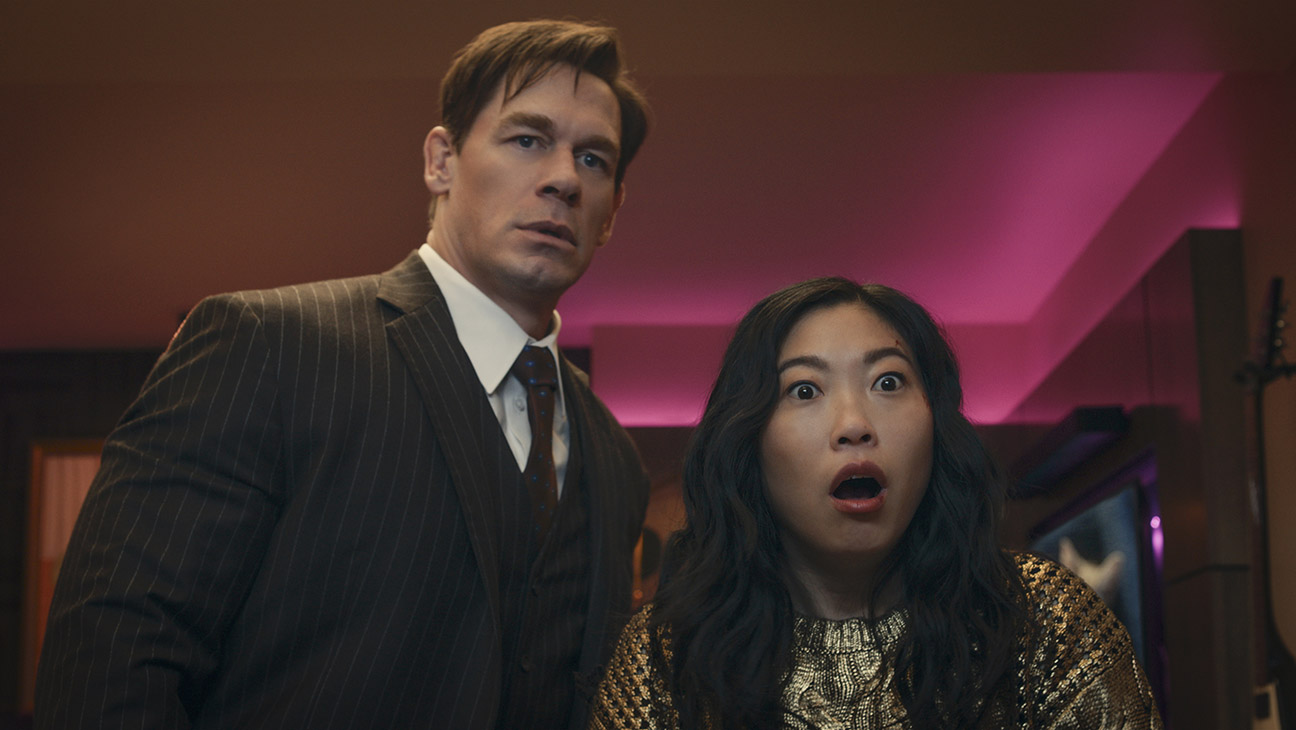 Noel (John Cena) and Katie (Awkwafina) in JACKPOT