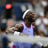 Tiafoe out-duels Shelton in five-set US Open thriller | News