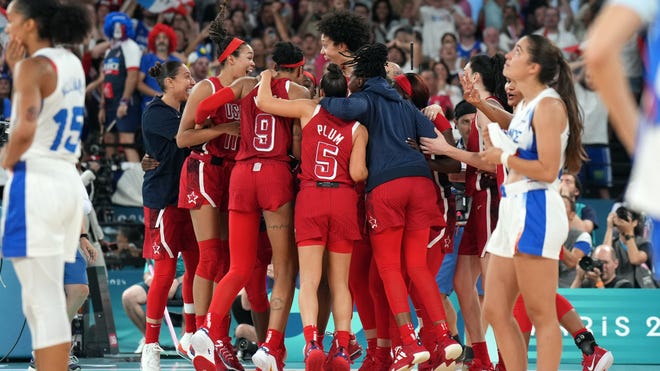 US wins 8th straight Olympic gold