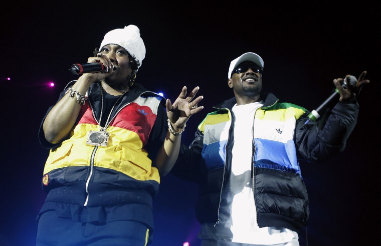 Missy Elliott and Fatam Scoop perfom on stage in 2005.