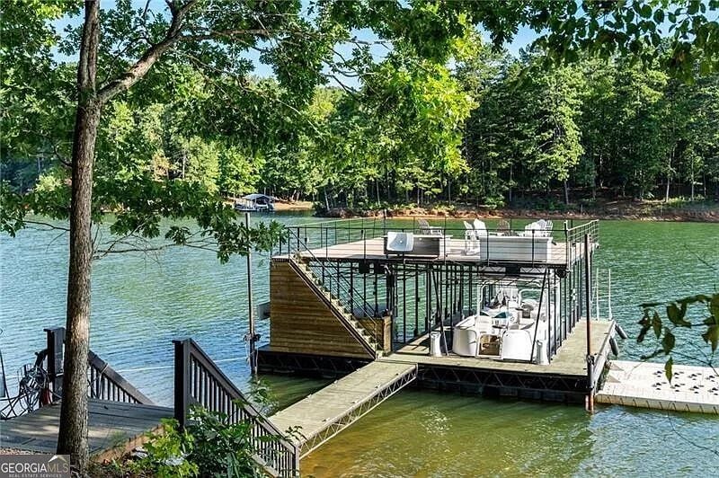 The deck on Lake Lanier in the Cumming lake house Zac Brown went on sale in late August, 2024. ANSLEY/CHRISTIE'S