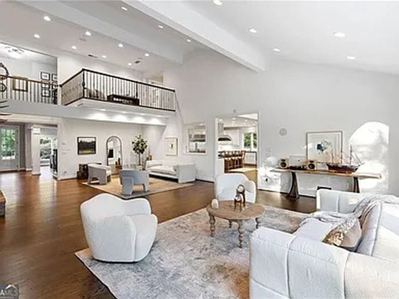 Zac Brown's main floor living floor at the home he is selling in Cumming on Lake Lanier. ANSLEY/CHRISTIE'S