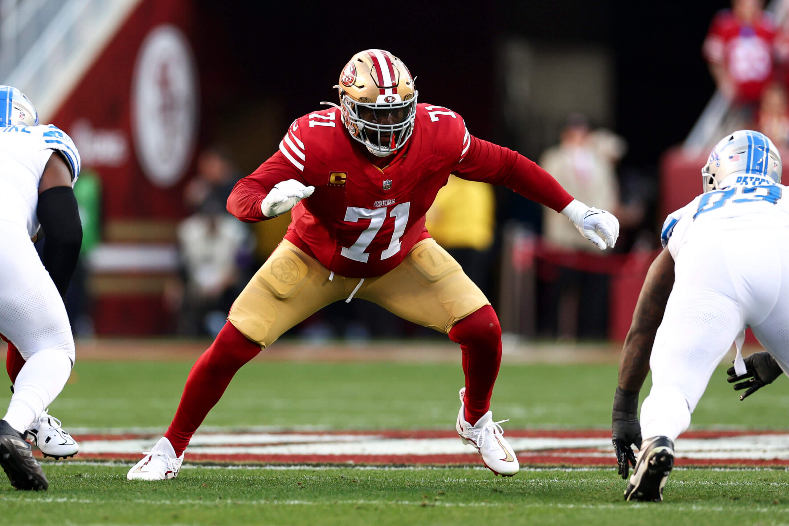 Trent Williams ending his holdout, finalizing new deal with 49ers: Sources