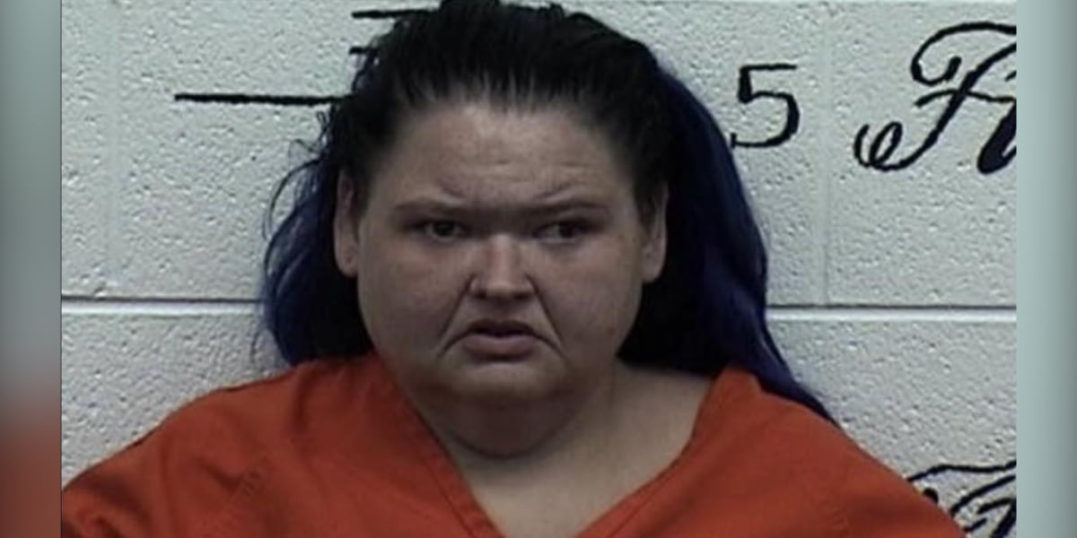 Amy Slaton Halterman of TLC’s ’1000-lb Sisters’ arrested for drug possession, child endangerment after camel bite, authorities say