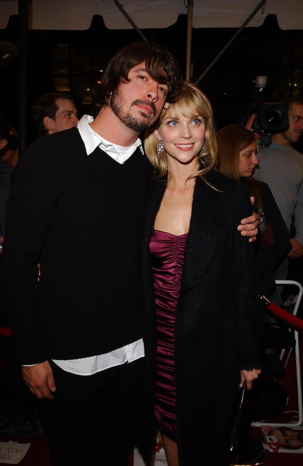 Dave Grohl and Wife Jordyn Blum s Relationship Timeline 838