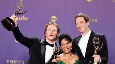 Jeremy Allen White Liza Coln-Zayas Ebon Moss-Bachrach 2024 Emmys