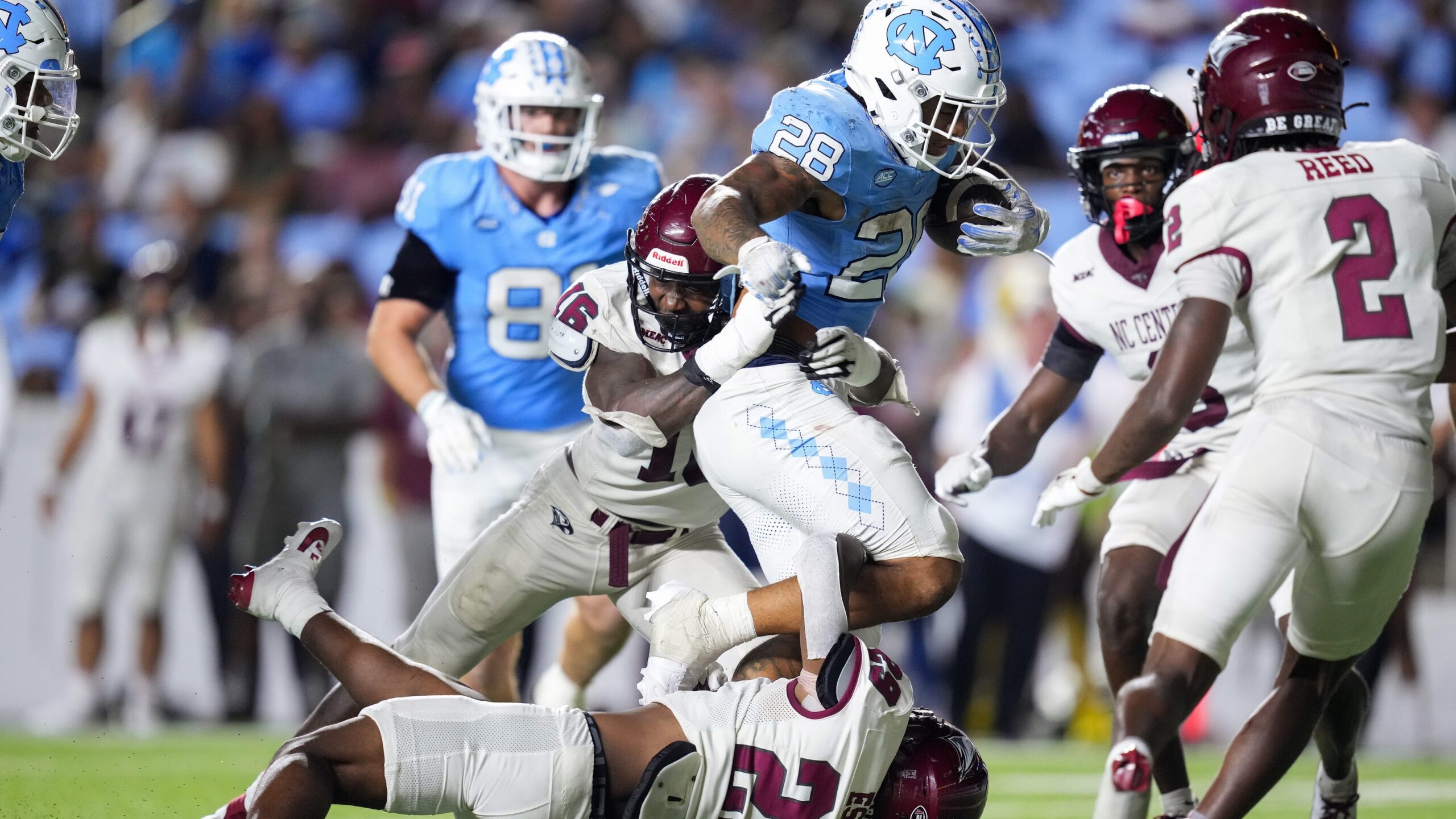 Final score, highlights in college football