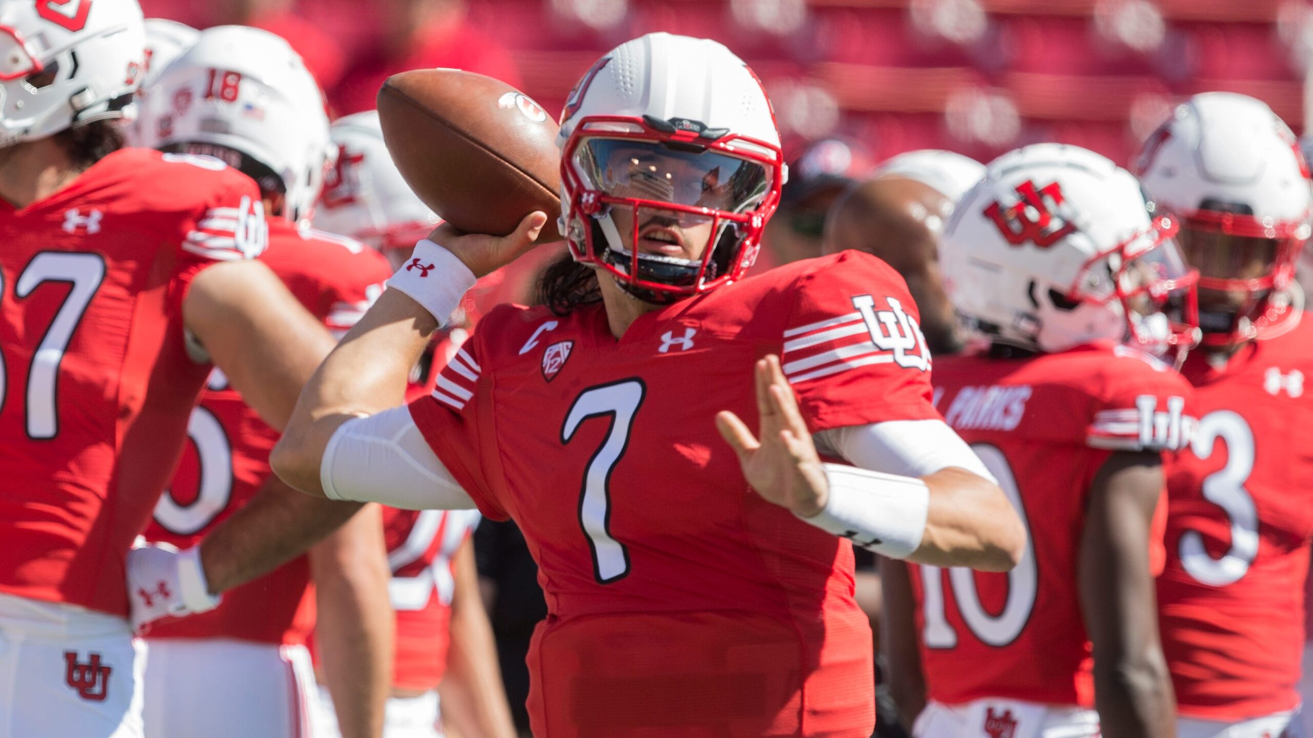 Latest updates on Utah QB hand injury