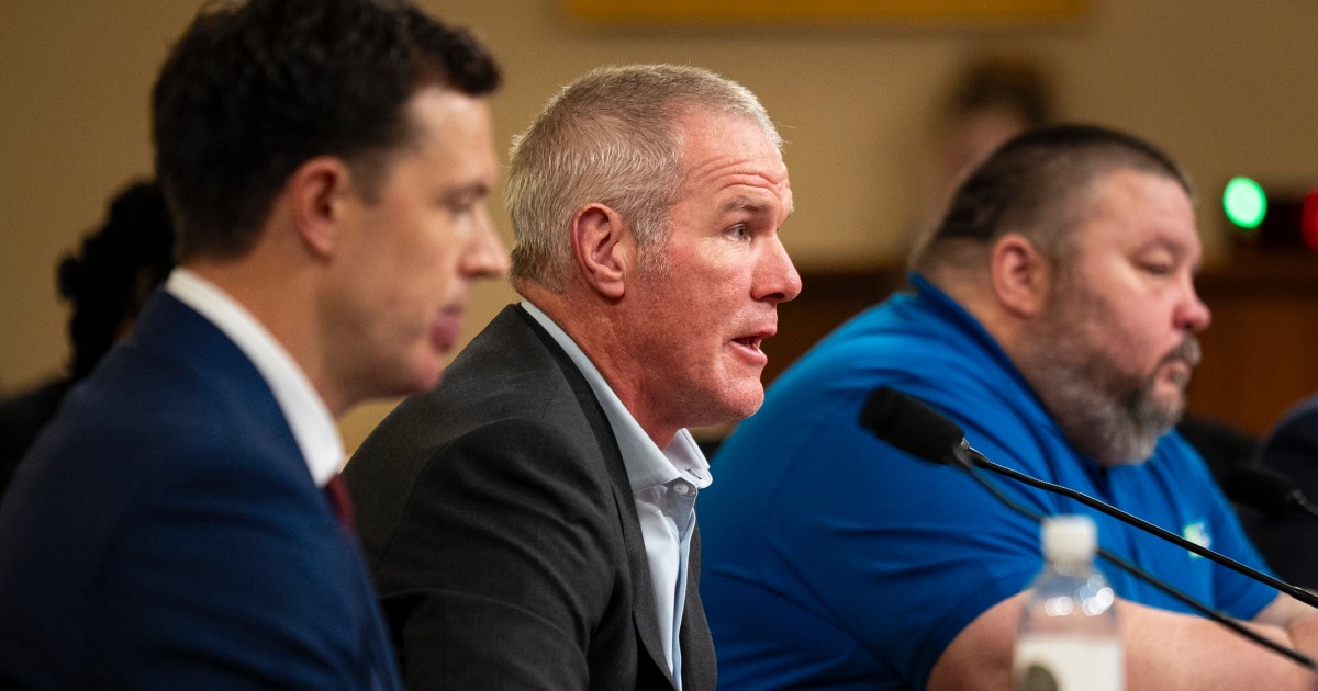 Brett Favre tells Congress he's been diagnosed with Parkinson's