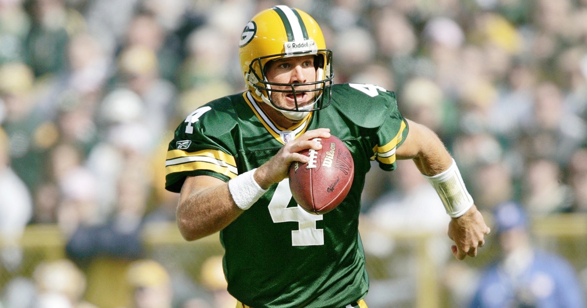 Brett Favre Parkinson's diagnosis renews questions about football and brain disease