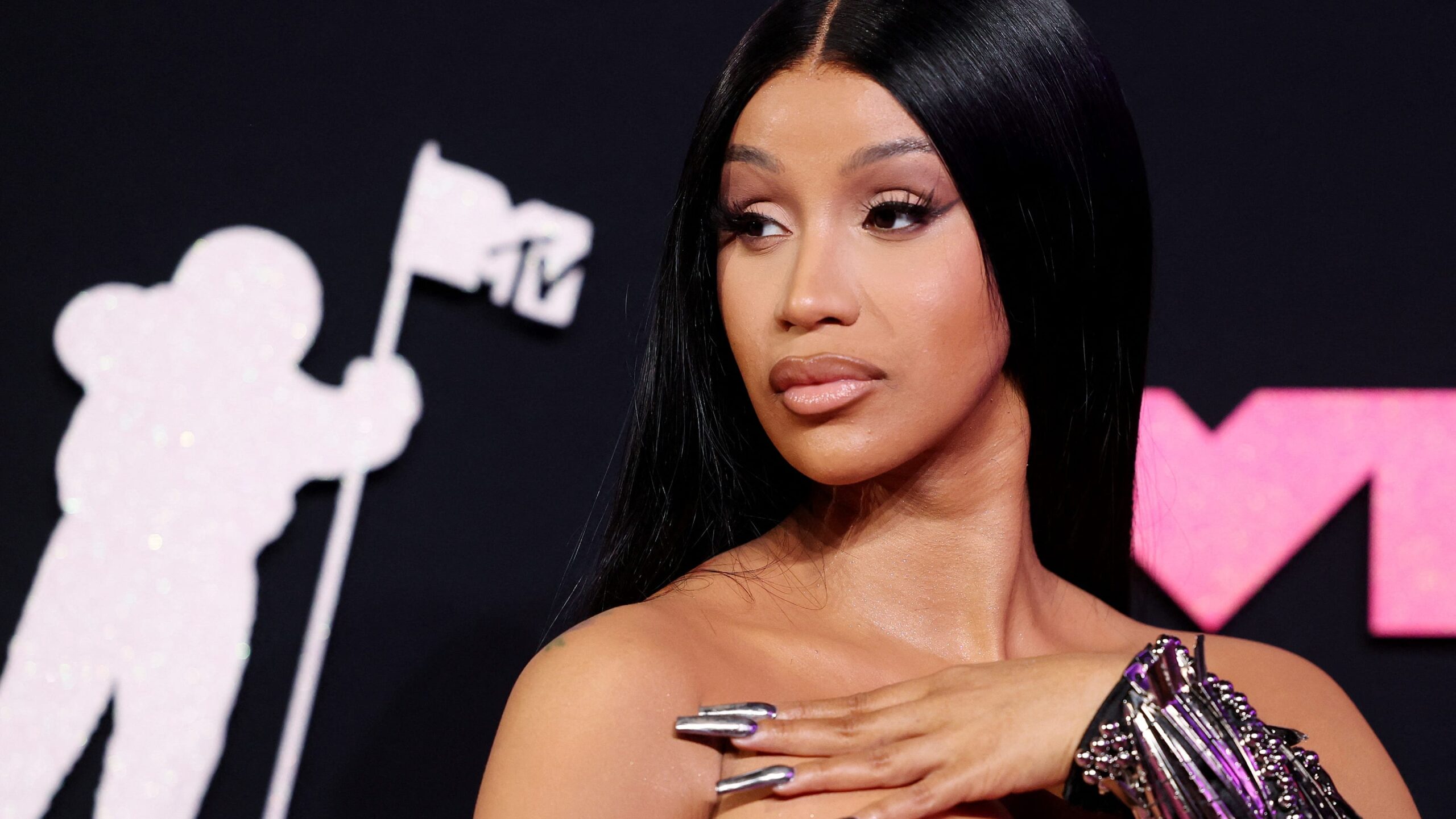 Cardi B regrets Offset, accuses him of starting 'court war'