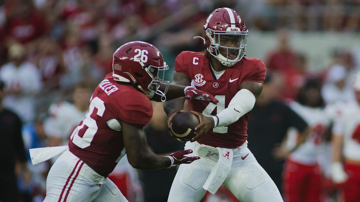 Alabama jumps to No. 1 in college football rankings for Week 6