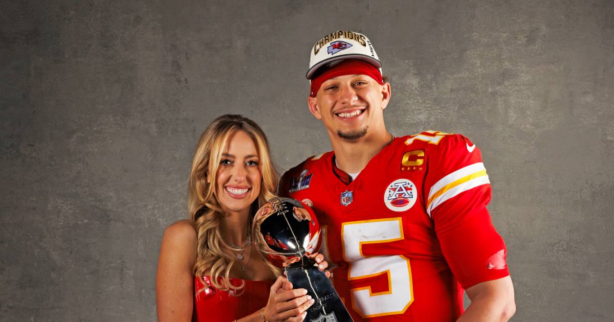 Brittany Mahomes' Most Festive Game Day Outfits at Chiefs Games