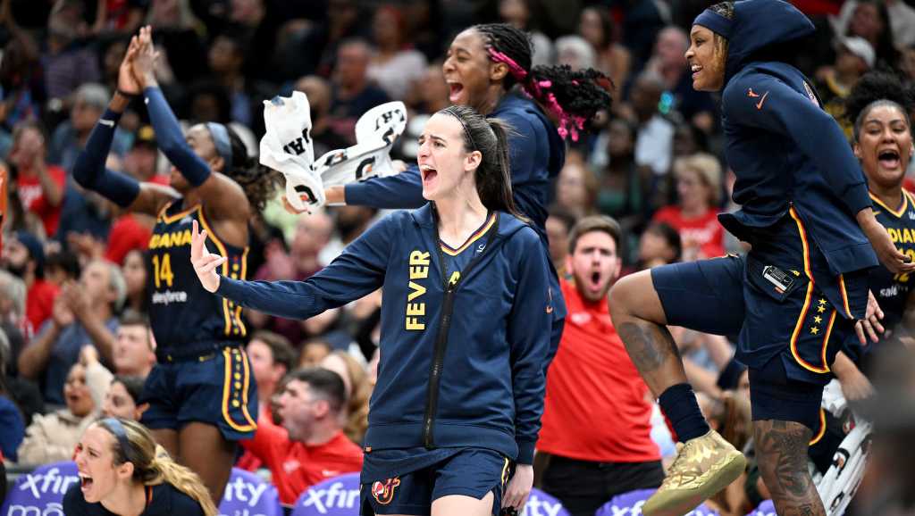 Caitlin Clark, Indiana Fever open WNBA playoffs against Connecticut Sun