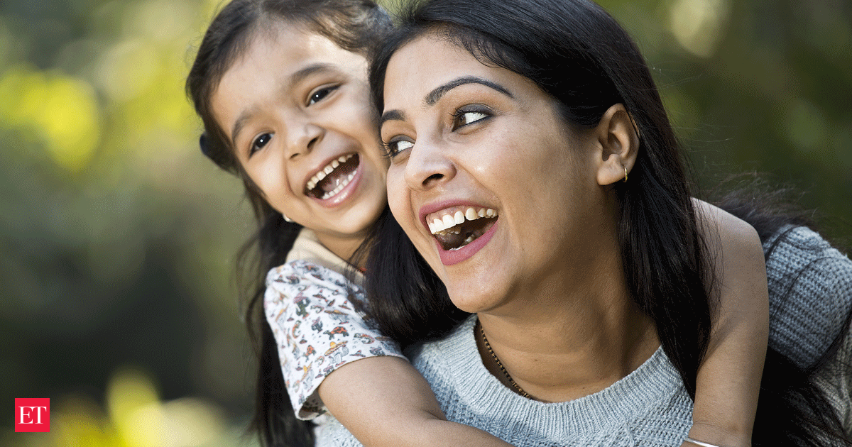 Daughters Day 2024: Happy National Daughters Day 2024: Date, wishes, Facebook, WhatsApp messages