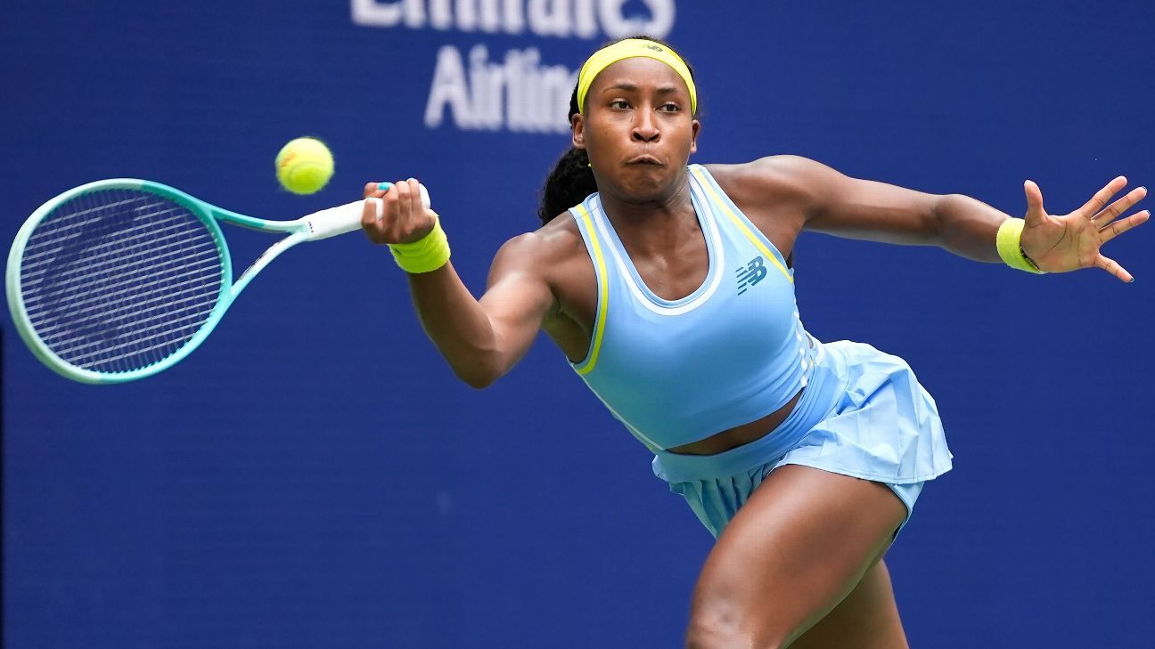 Defending champ Coco Gauff falls to Emma Navarro, exits US Open