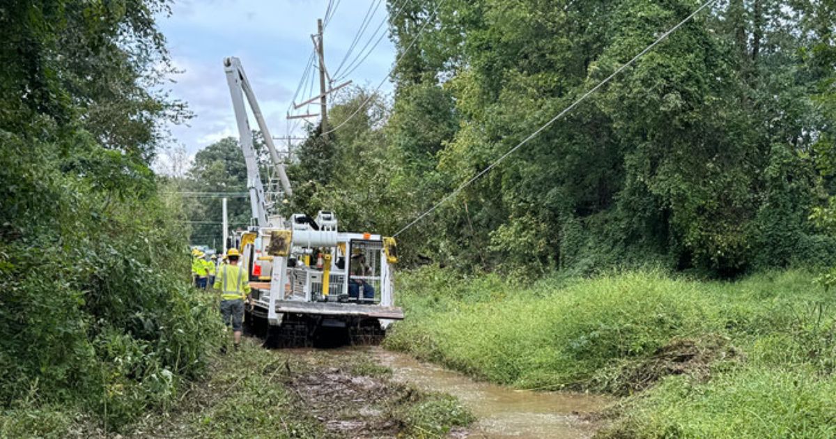 Duke Energy begins power restoration efforts in Carolinas after Helene causes 1.7 million customer outages and historic flooding, multiday outages expected | Duke Energy