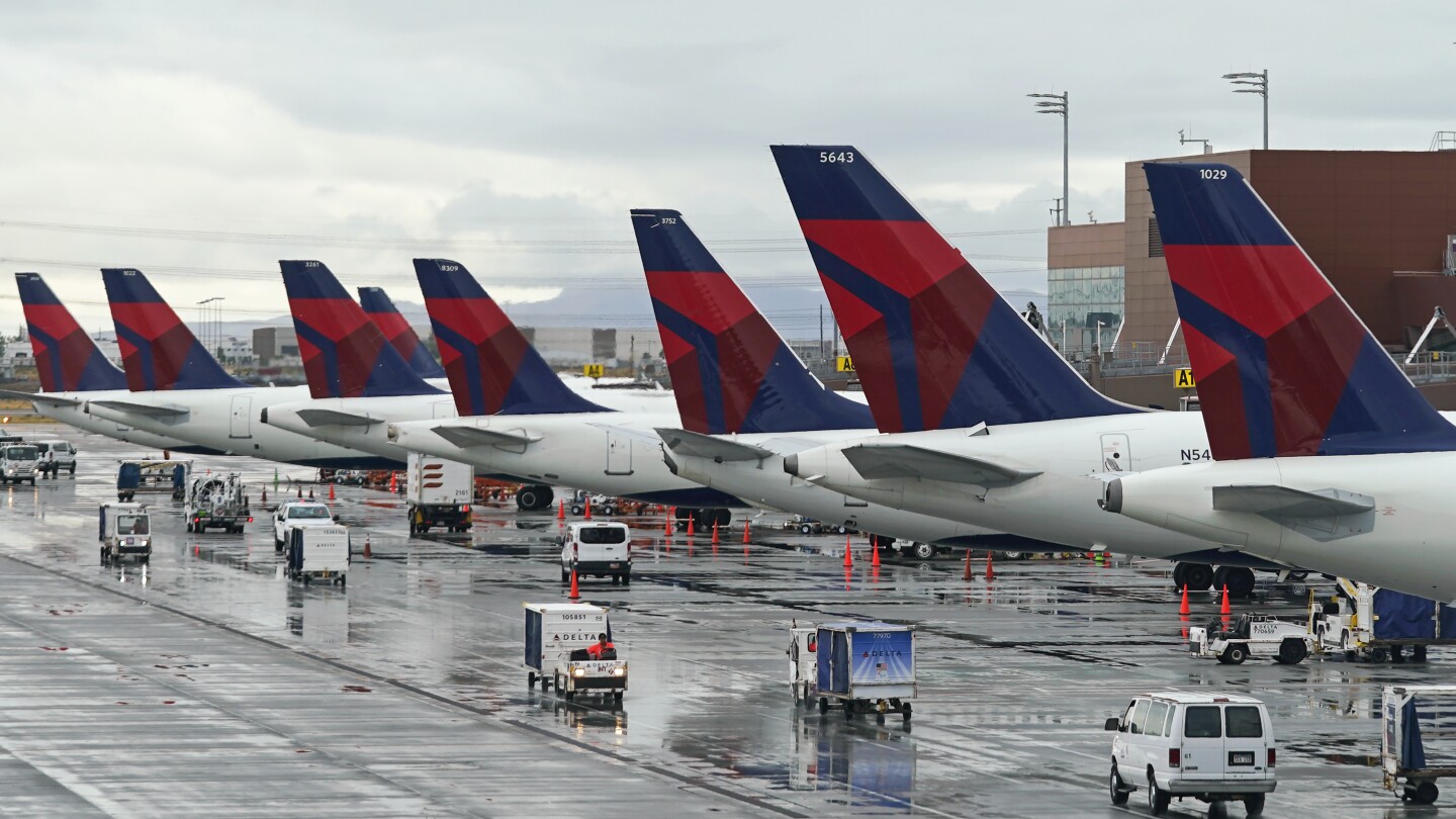 FAA investigating after Delta passengers report bleeding ears and noses