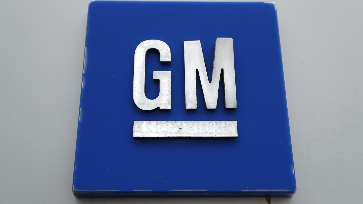 GM recalling more than 449,000 SUVs, pickups due to issue with low brake fluid warning light