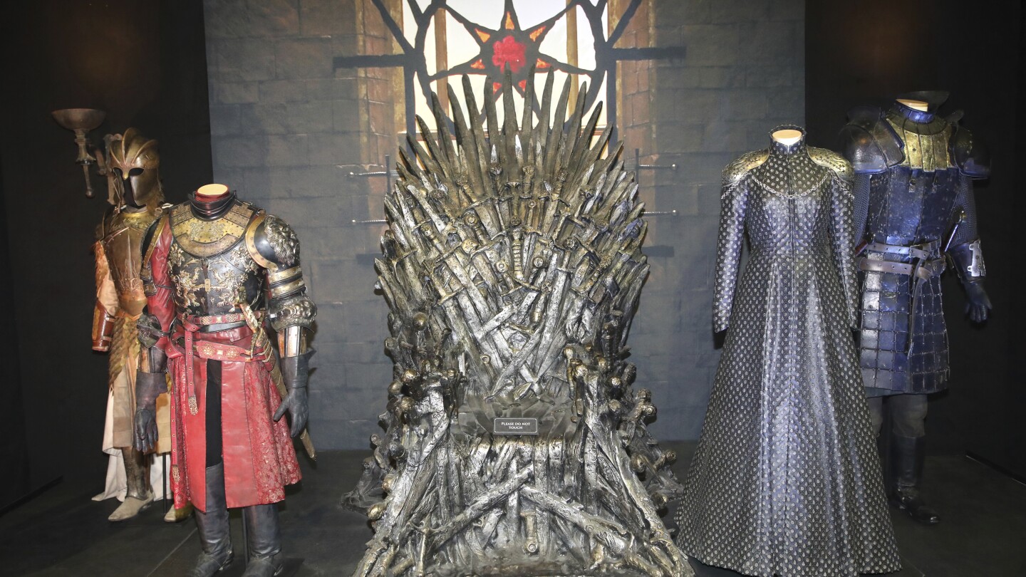 'Game of Thrones': Jon Snow’s sword among items up for auction