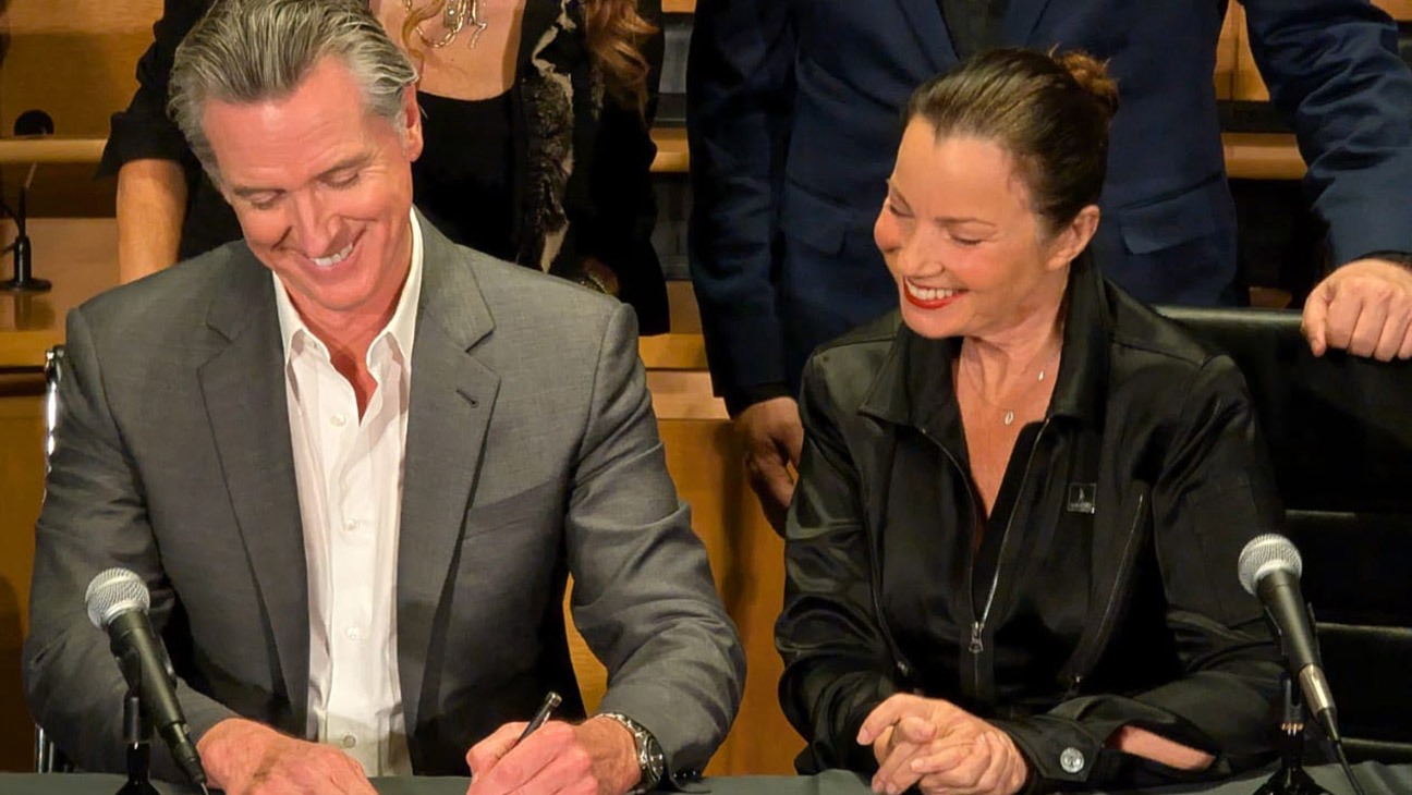 California Governor Gavin Newsom (L) and SAG-AFTRA President Fran Drescher (R)