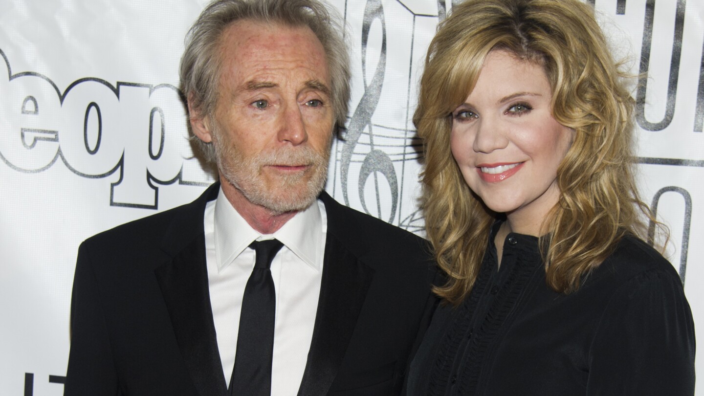 JD Souther, a singer-songwriter who penned hits for the Eagles and Linda Ronstadt, dies at 78