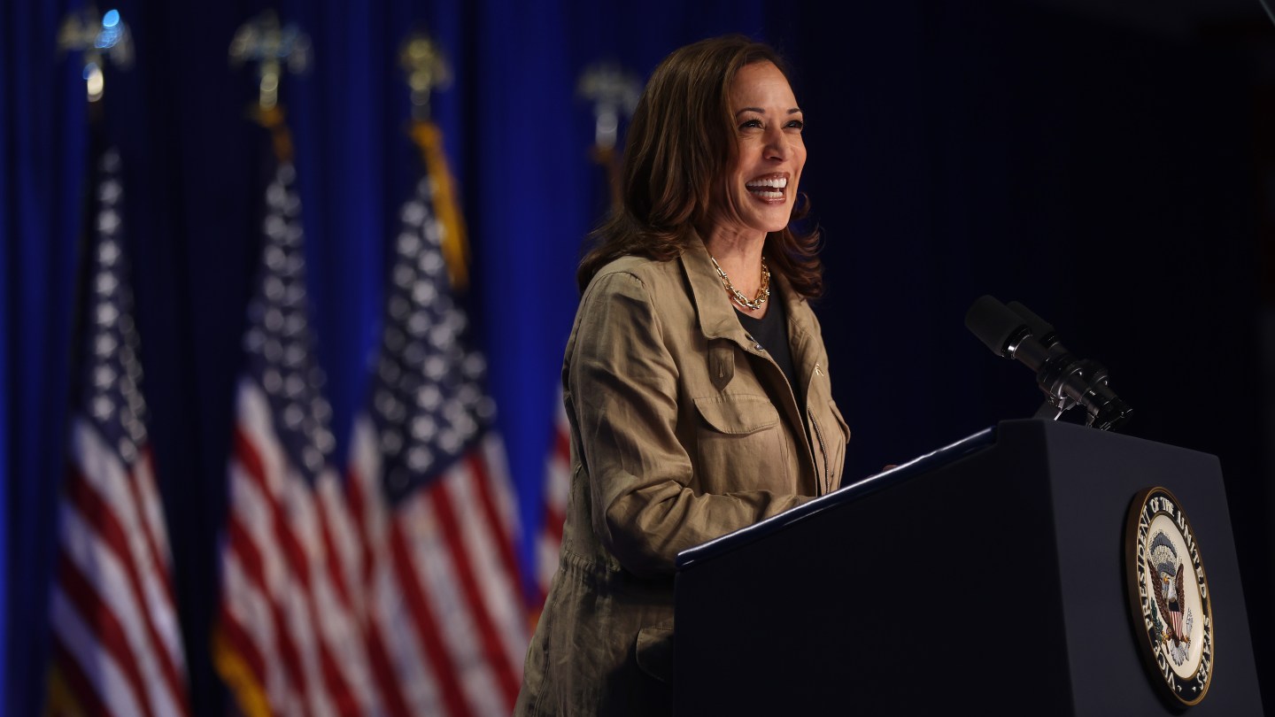 Kamala Harris Hits L.A. for Star-Studded Fundraiser: 'Good to Be Home'