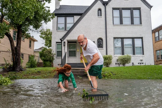 NOAA, Climate Mayors ink agreement to bring more science, data tools to communities